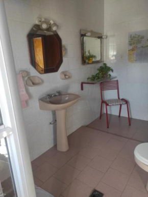 Habitación con baño privado